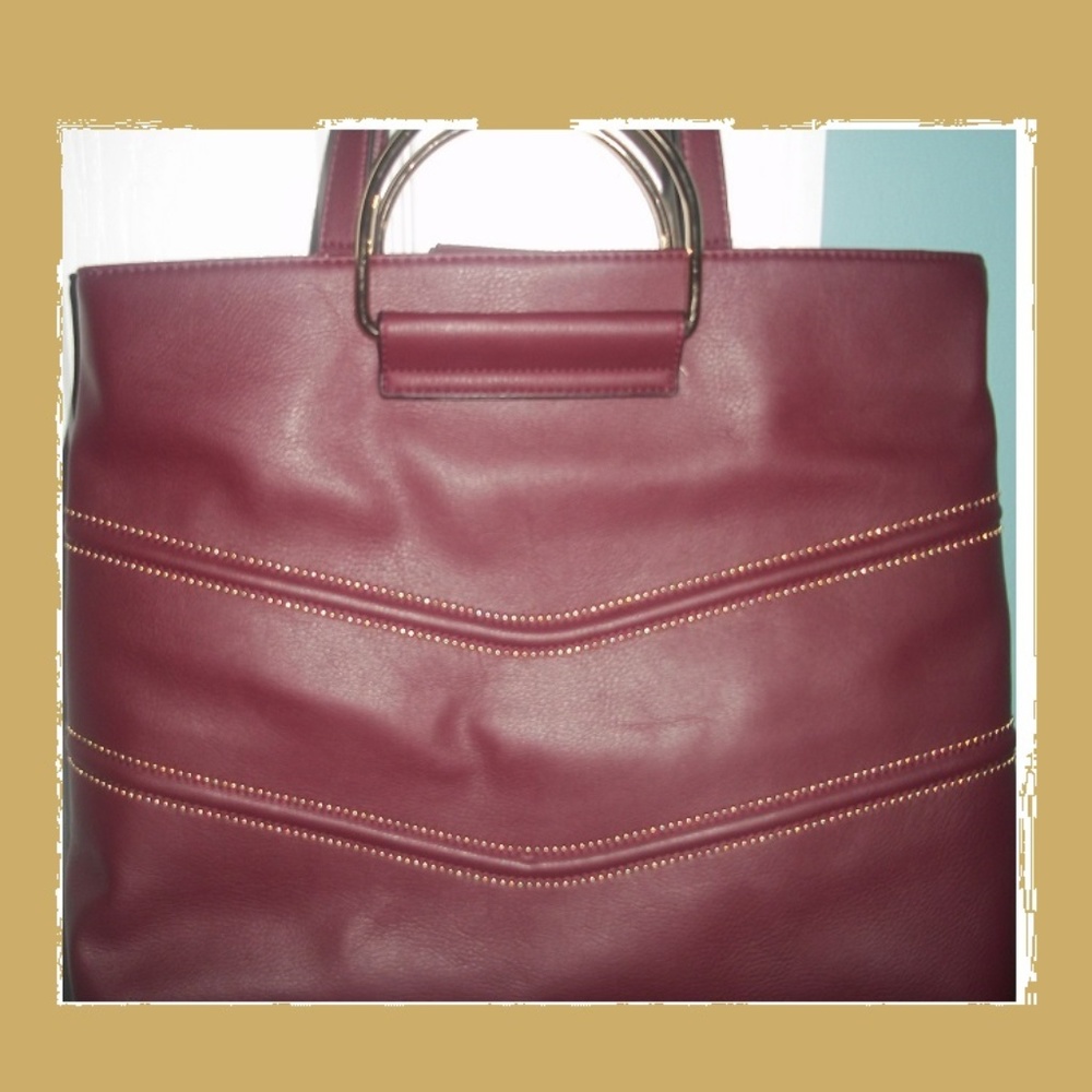 Maroon Faux Leather Handle Tote w/ Shoulder Strap